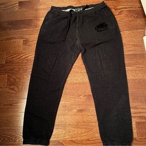 Roots Slim Black Pepper Sweatpants with pockets and drawstring waistband size M